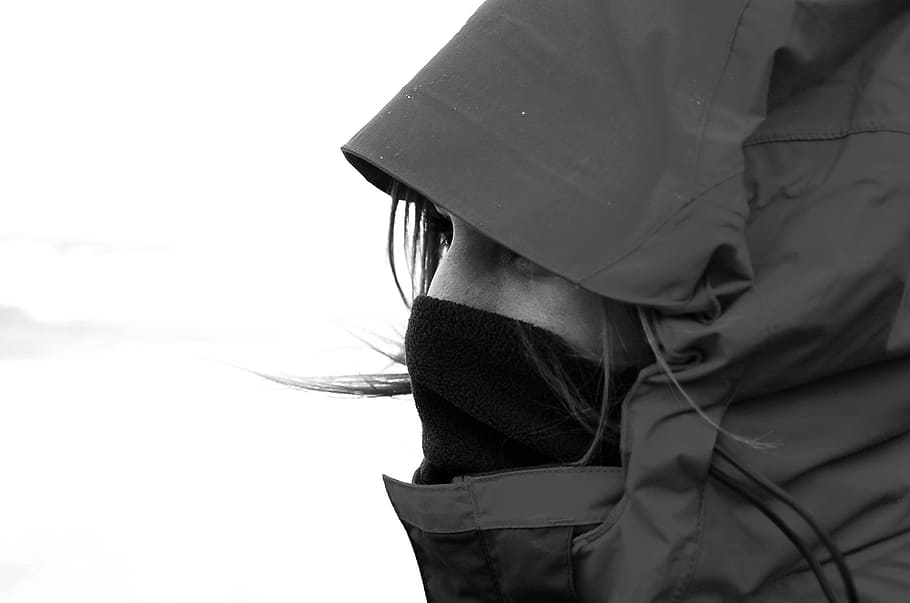 woman in hoodie and balaclava greyscale photography, cold, mountain HD wallpaper