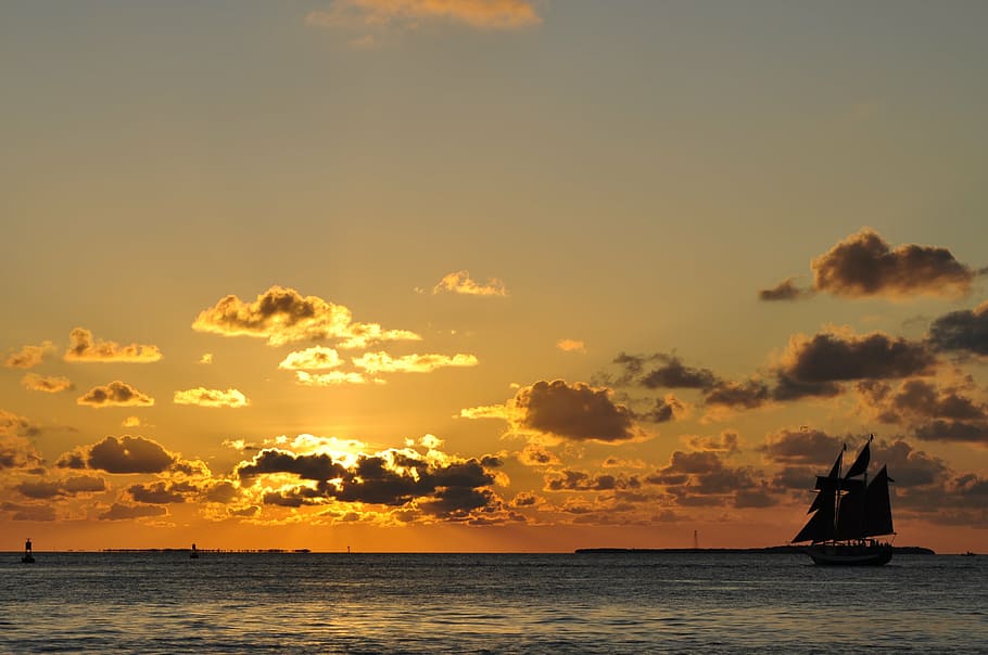 sunset, ocean, sky, sail, seascape, silhouette, water, horizon over water HD wallpaper