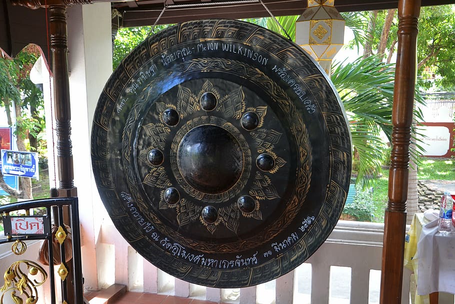 round black metal hanging gong, strike, bell, sound, music, antique, HD wallpaper
