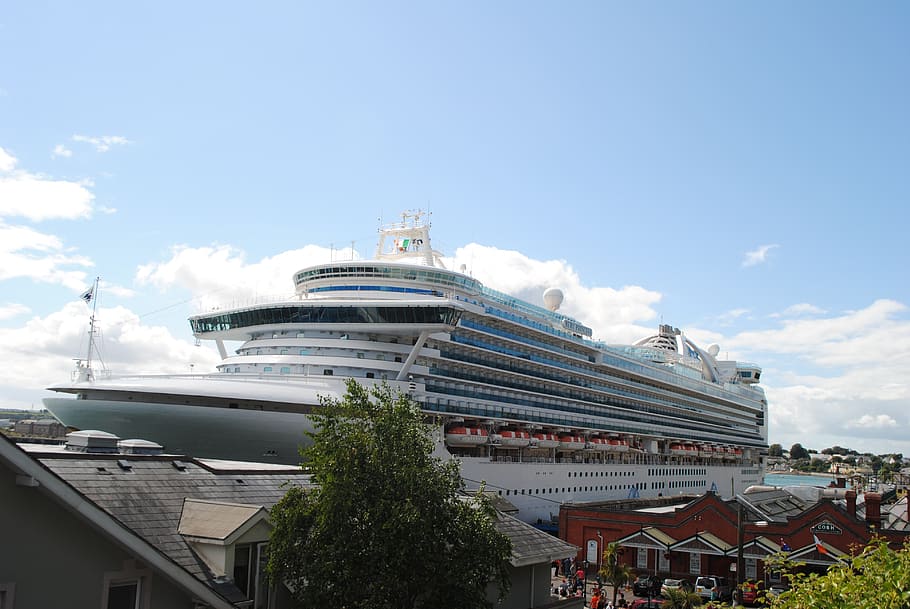 white boat, cruise ship, berthed, shipyard, liner, nautical HD wallpaper