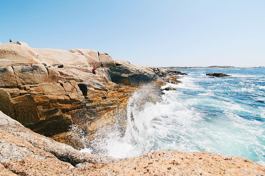 coastline with sea waves, photography of sea, rocks, water, ocean HD wallpaper