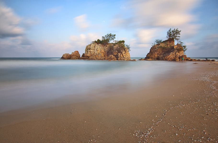 sea, landscape, nature, sky, beach, calm, clouds, island, ocean HD wallpaper
