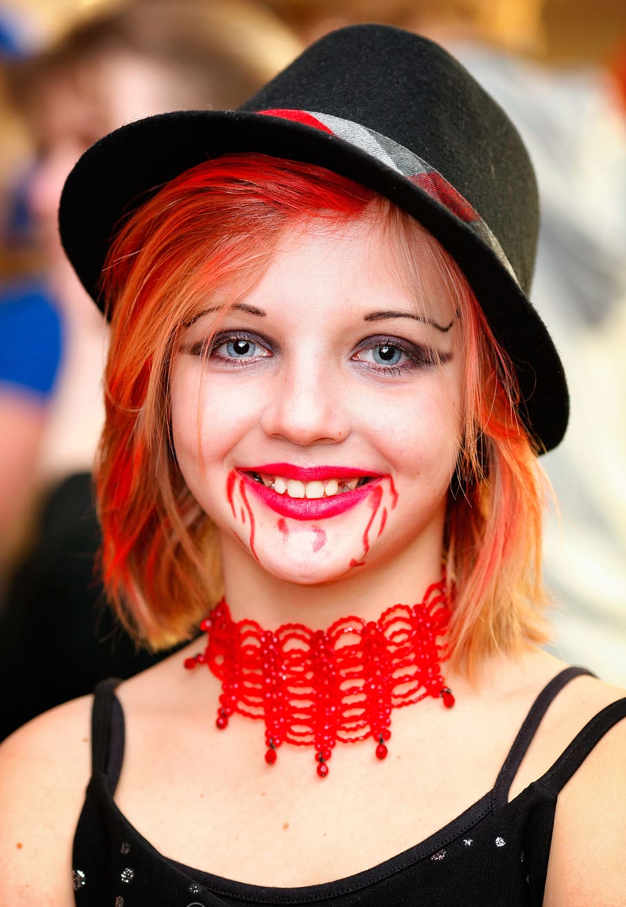 child, carnival, mask, teeth, red, fun, face, hat, blood, necklace HD wallpaper