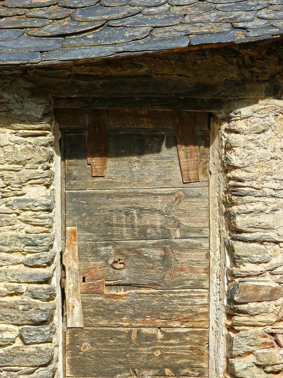 Door, Rustic, Wood, Stone, pyrenee catalunya, wood - material HD wallpaper