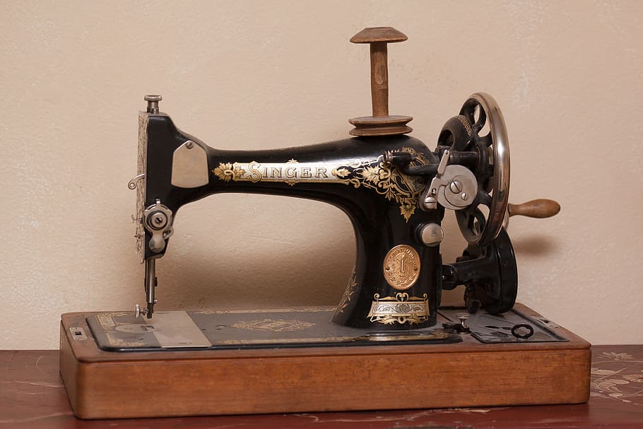 black and gray Singer sewing machine beside wall, old, antique HD wallpaper