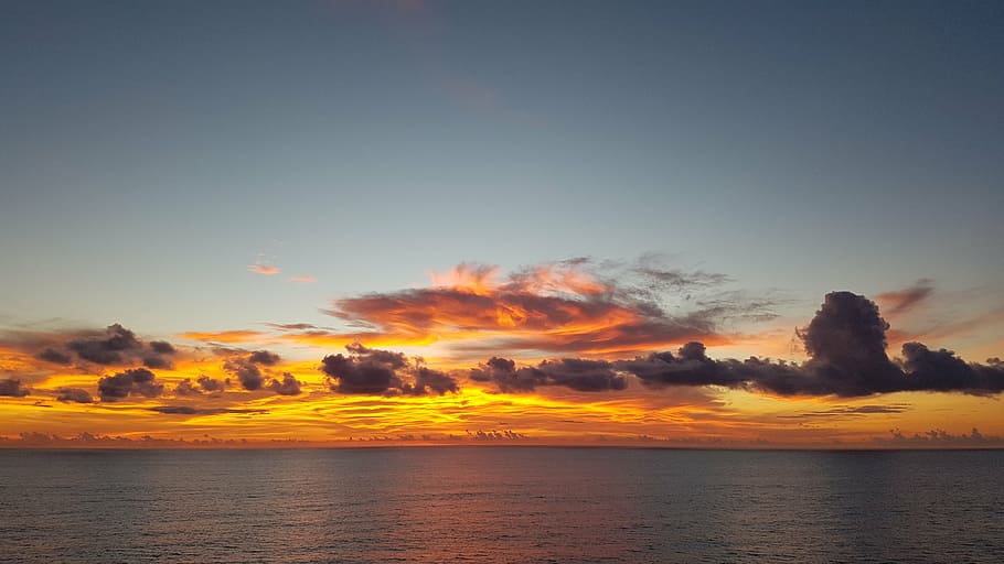 sea under golden hour, ocean, sunset, nature, dahl, sky, scenics HD wallpaper