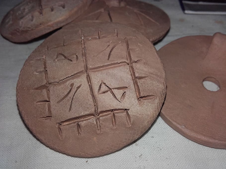 ceramics, slavs, amulets, close-up, indoors, no people, table HD wallpaper