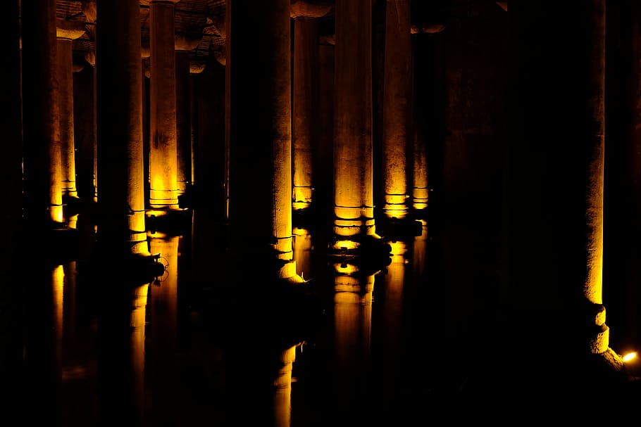 columns, lighting, contrast, night, reflection, no people, indoors HD wallpaper