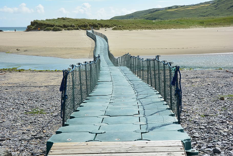 empty gray dock near mountain, web, floating jetty, ireland HD wallpaper