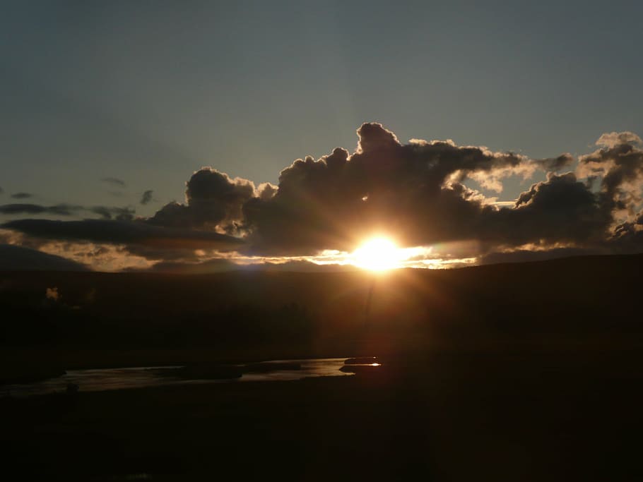 sunset, clouds, sky, dramatic, bright, mountains, sunshine HD wallpaper