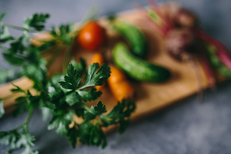 Parslel, cucumbers, green peas, and other greenery, vegetables HD wallpaper