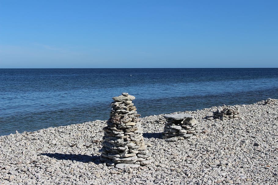 stone, mountain, stone beach, grey, blue, stripes, water, sea HD wallpaper