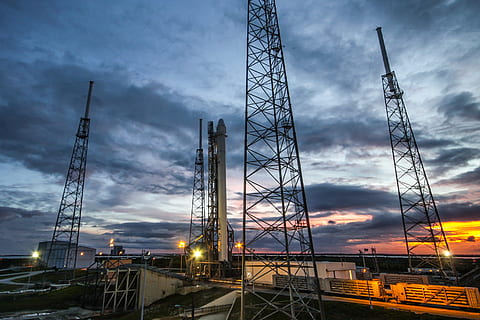 view of gray steel towers, rocket launch, countdown, spacex HD wallpaper
