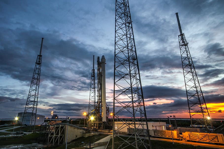view of gray steel towers, rocket launch, countdown, spacex HD wallpaper