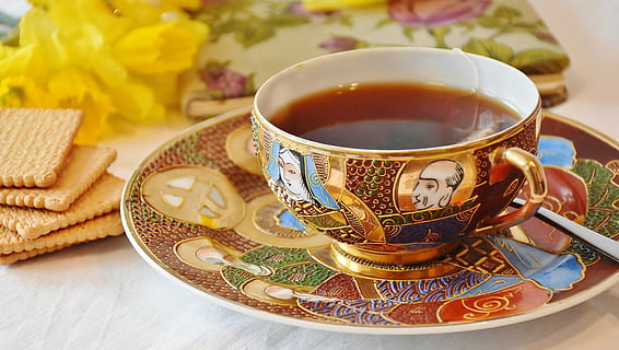 photo of mug on saucer near cracker, tee, teacup, tableware HD wallpaper