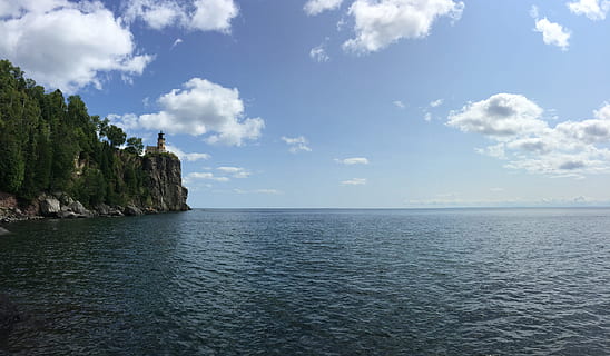 lighthouse, split rock, lake superior, water, sky, sea, beauty in nature HD wallpaper