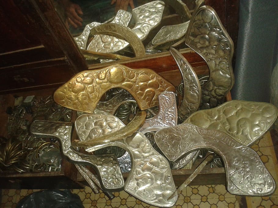 alpaca, plates, mules, indoors, no people, art and craft, pattern HD wallpaper