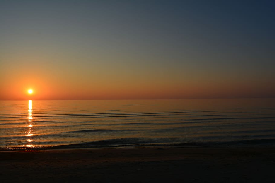 sauble beach sunset, body of water at golden hour, ocean, sky HD wallpaper
