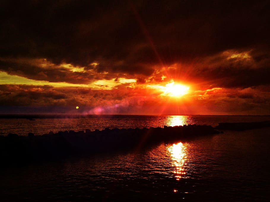 sunset, sea, light, sky, water, beauty in nature, scenics - nature HD wallpaper
