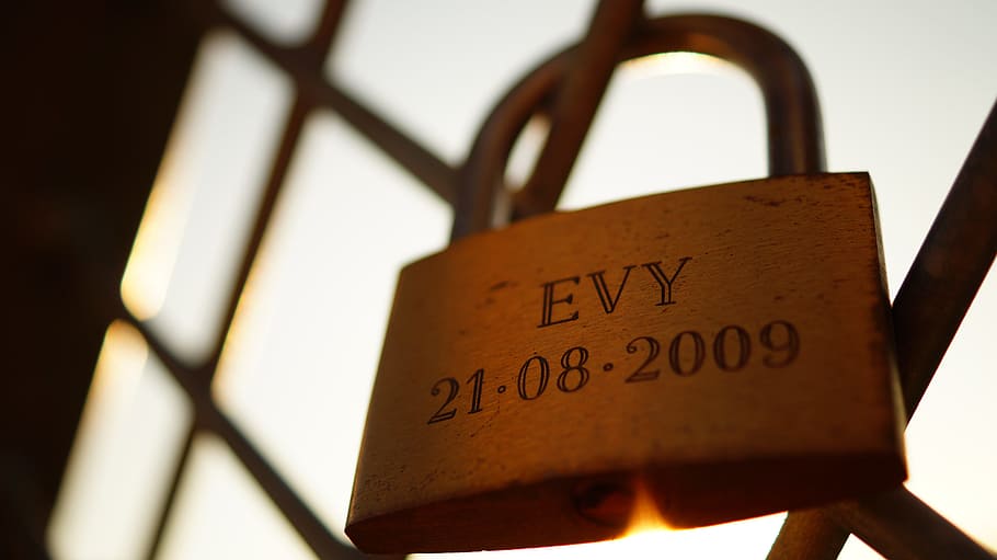 date, numbers, padlock, iron, close -up, indoors, name, steel HD wallpaper