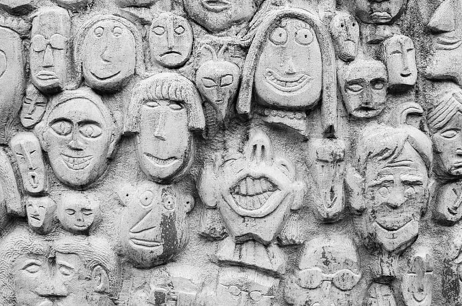 gray concrete wall, gray face-themed artworks, religion, sculpture HD wallpaper