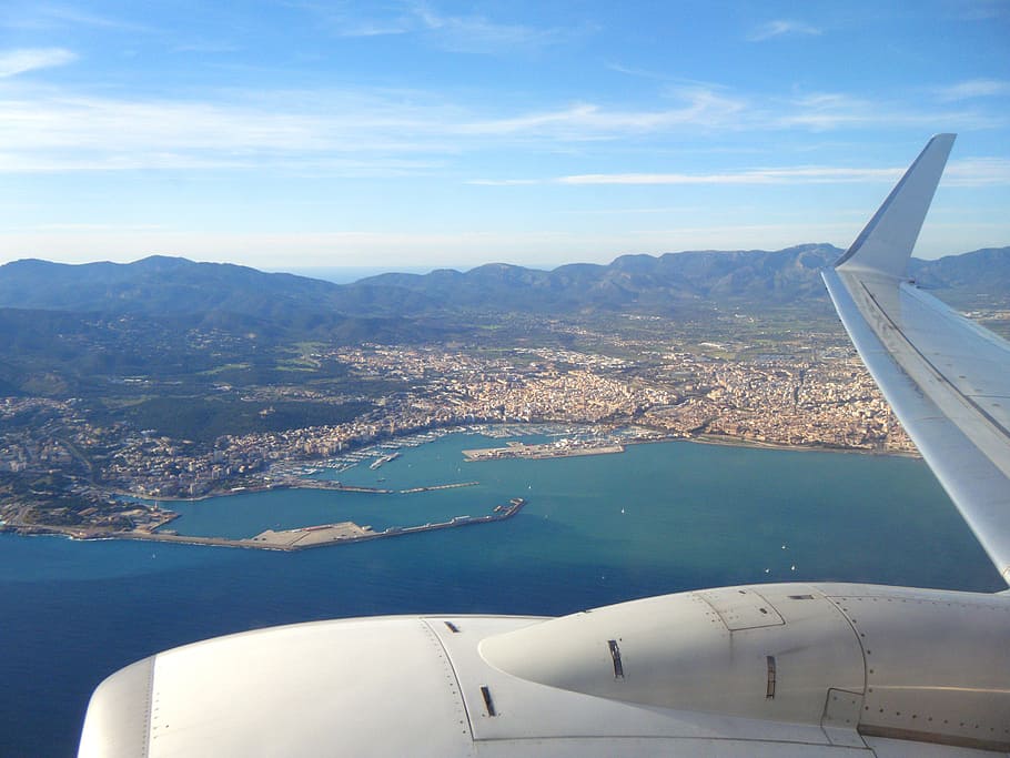airplane window view of city, aerial, the plane, flight, land HD wallpaper