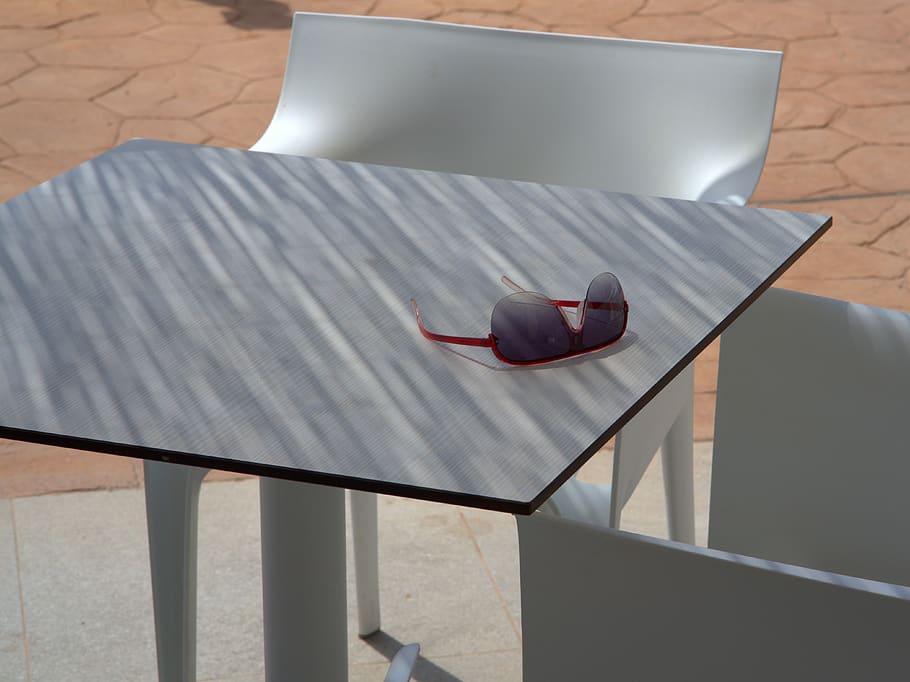 sunglasses, table, shadow, vacations, sit, relax, relaxation HD wallpaper