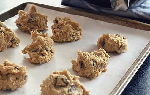 cookies on white and brown tray, cookie dough, raw, baking HD wallpaper