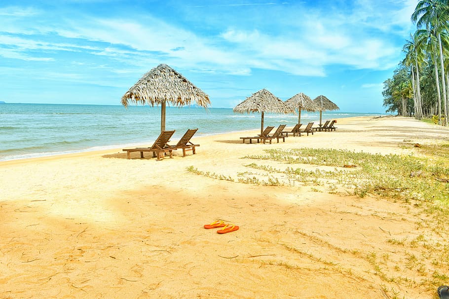 four beach huts in brown sandy beach at daytime, shoe, summer, HD wallpaper