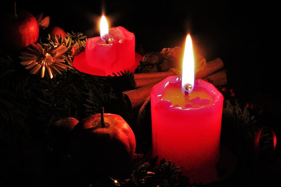 two lit red candles, Second Advent, Candlelight, two candles burning, HD wallpaper