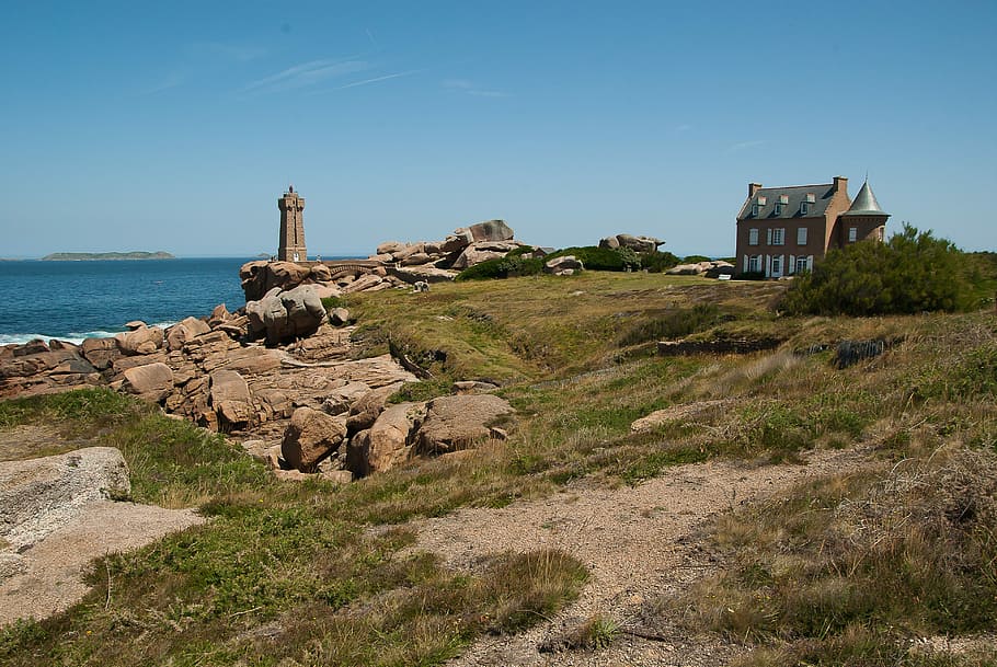 Brittany, Lighthouse, ploumanach, granite, rocks, lande, history HD wallpaper