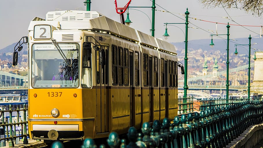 yellow train, budapest, tram, city, stadsfoto, hungary, public transportation, HD wallpaper