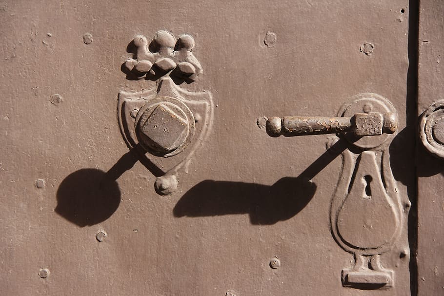 gray metal door with lever, doorhandle, shadows, old gate, lock HD wallpaper
