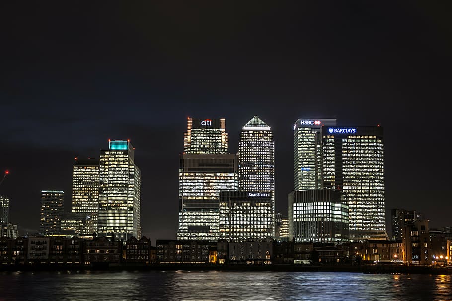 city buildings near body of water, canary wharf, london, business, HD wallpaper