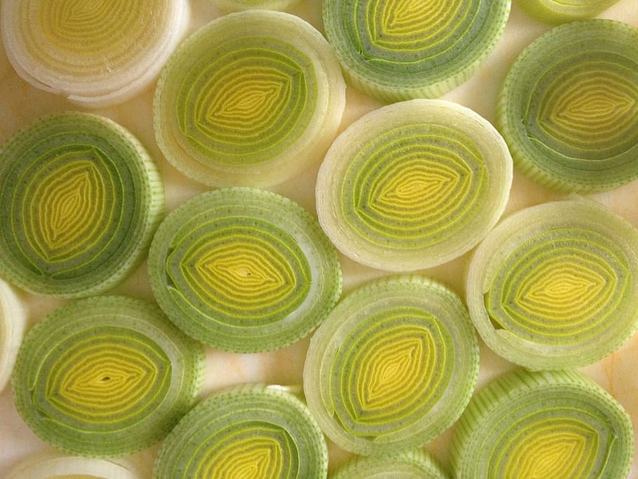 leek, chopped, vegetable, full frame, backgrounds, large group of objects HD wallpaper
