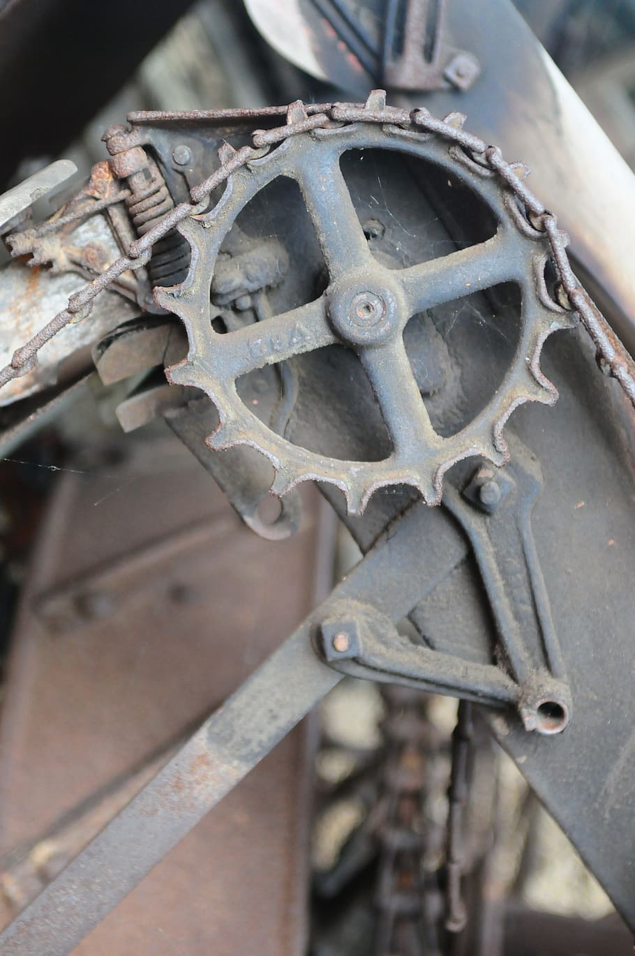 gears, old farm equipment, historic, metal, machinery, machine part HD wallpaper