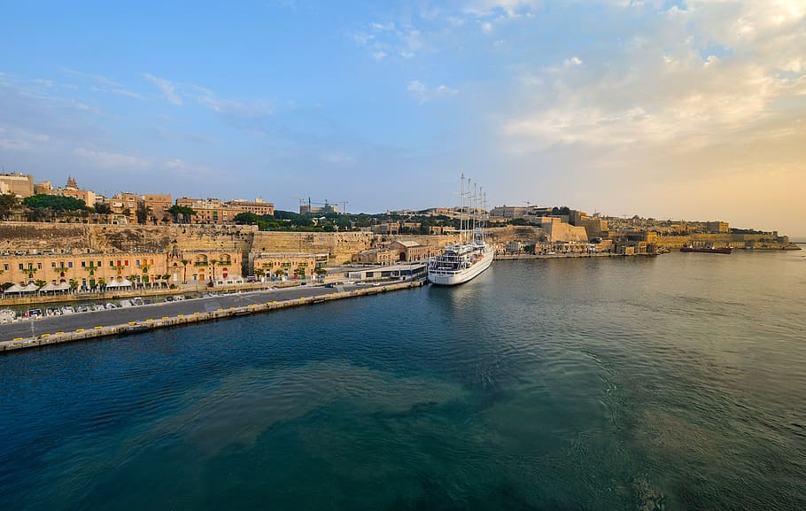 Malta, Harbor, Bay, Ship, Sea, Maltese, mediterranean, valletta HD wallpaper