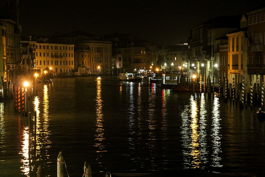 Channel, Boot, Night, Light, homes, romantic, without tourists HD wallpaper