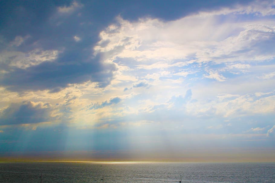 sky, clouds, cloudscape, sun rays, sea, water, ocean, summer HD wallpaper