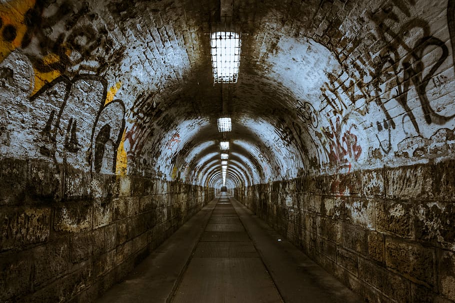 gray and brown concrete tunnel, underground, underpass, lighting HD wallpaper