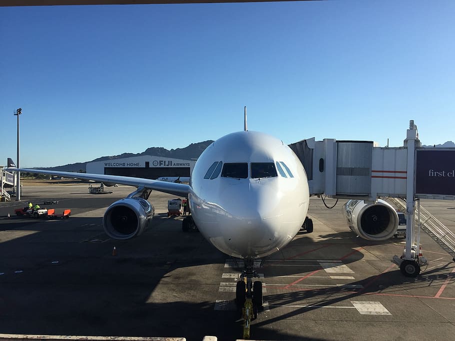 white airliner at airport, Fiji, Aircraft, Plane, Go Away, door, HD wallpaper