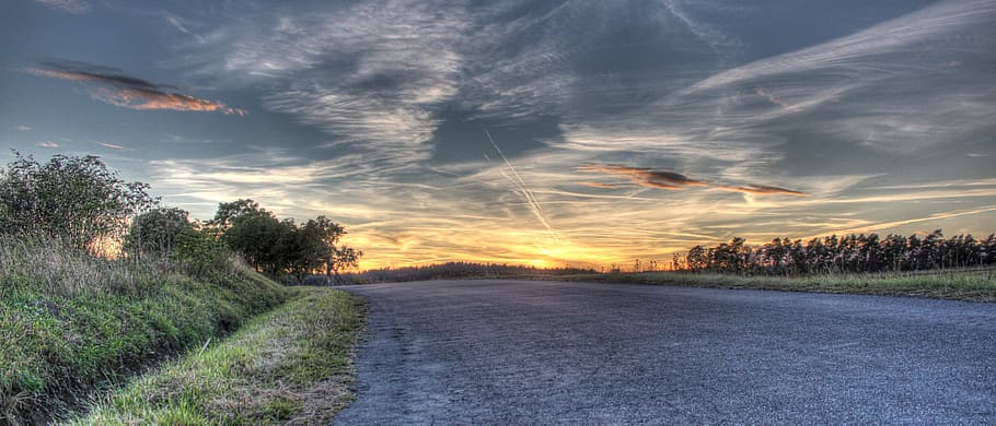 horizon, path, road, sun, landscape, rays, clouds, sunset, evening HD wallpaper