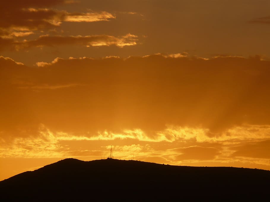 mountain silhouette at golden hour, sunset, mood, sunbeam, abendstimmung HD wallpaper