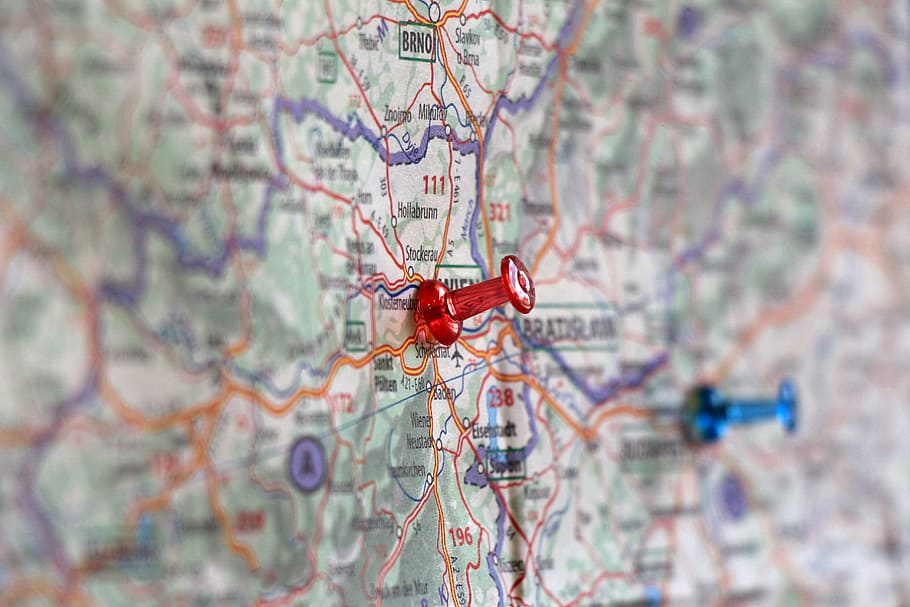pinned green and white map close-up photography, Precision HD wallpaper