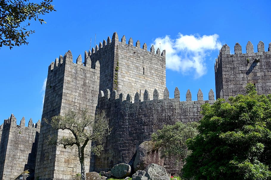 castle, embattlement, tower, stone, fortified, architectural HD wallpaper