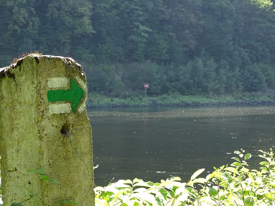 arrow, brand, designation, direction, turn signal, east, hiker