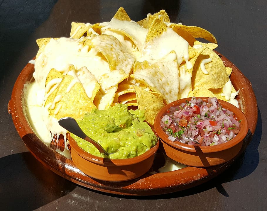 nachos on bowl, Guacamole, Chips, Dips, Ui, Cheese, tapas, mexican HD wallpaper