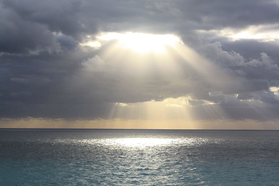 Sun, Ocean, Clouds, Tropical, Vacation, summer, sunlight, sunbeam HD wallpaper