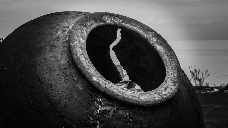 Jar, Container, Traditional, Pottery, broken, damaged, abandoned HD wallpaper