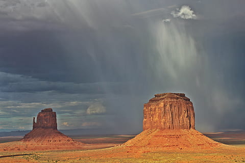 Monument Valley during Thunderstorm, landscape photo of two brown mountain HD wallpaper